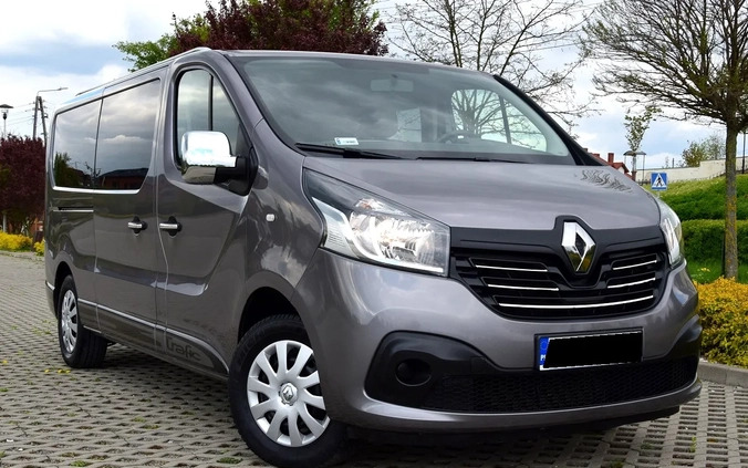 Renault Trafic cena 91900 przebieg: 89000, rok produkcji 2017 z Kielce małe 191